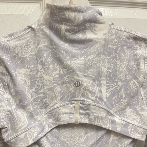 Lululemon Grey Pattern Define Jacket - Picture 8 of 11